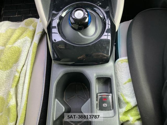 Nissan LEAF 2019-09 7902825-17