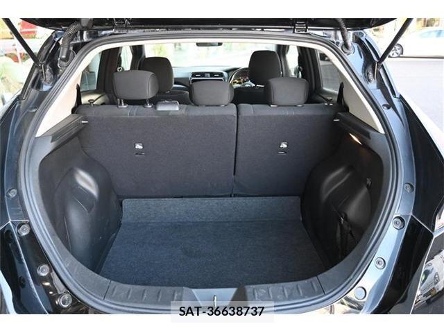Nissan LEAF 2020-06 7962336-16