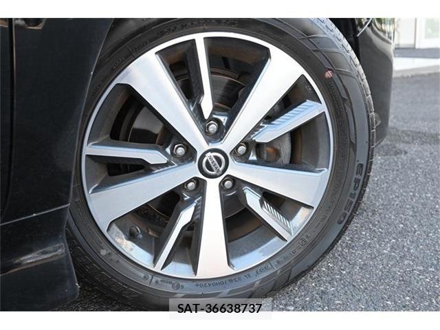 Nissan LEAF 2020-06 7962336-18