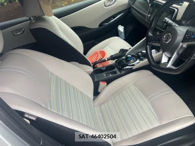 Nissan LEAF 2018-02 7962338-7
