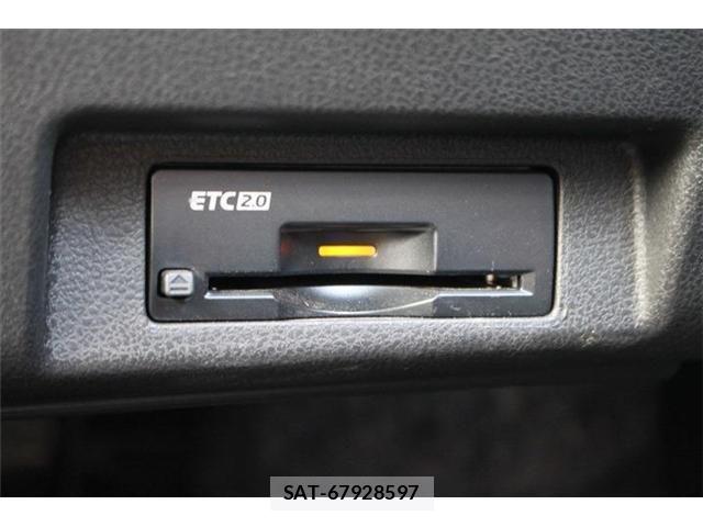 Nissan LEAF 2022-01 7962333-5