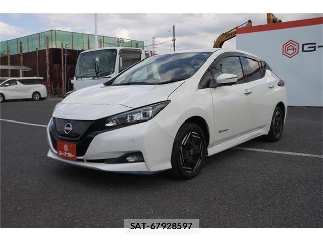 Nissan LEAF 2022-01 7962333-8