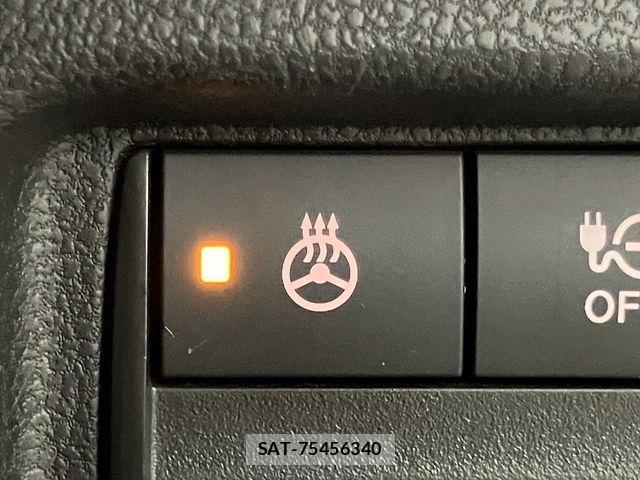 Nissan LEAF 2022-06 7962332-17