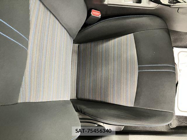 Nissan LEAF 2022-06 7962332-19