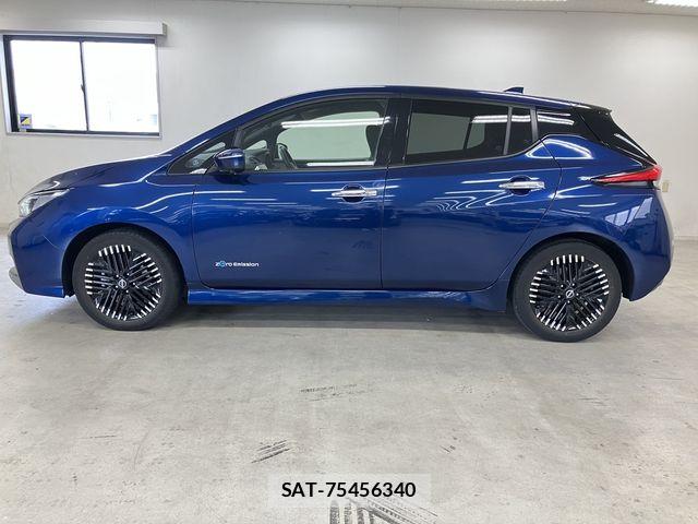 Nissan LEAF 2022-06 7962332-24
