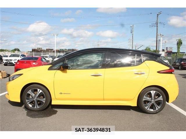 Nissan LEAF 2018-06 7962337-11