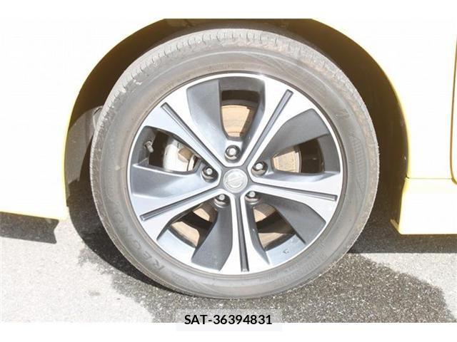 Nissan LEAF 2018-06 7962337-24