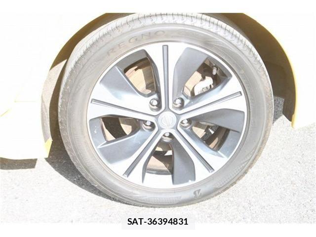 Nissan LEAF 2018-06 7962337-25