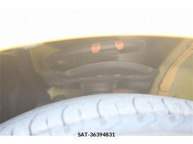 Nissan LEAF 2018-06 7962337-27
