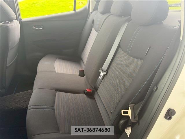 Nissan LEAF 2021-02 7962335-14