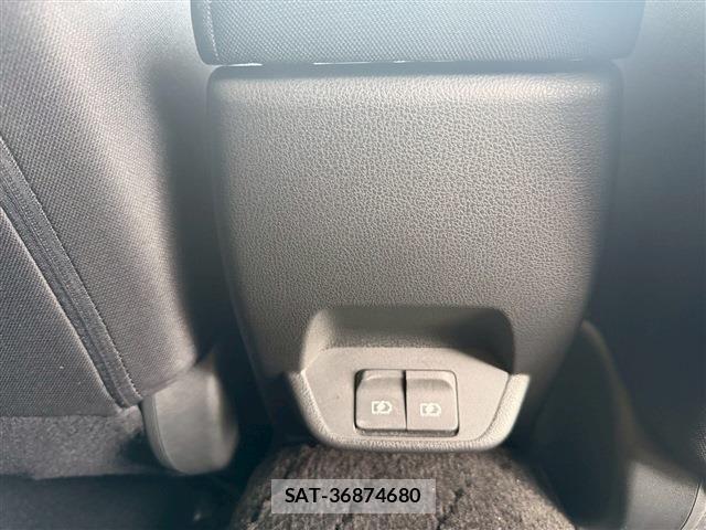 Nissan LEAF 2021-02 7962335-28