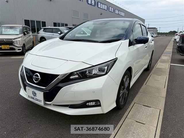 Nissan LEAF 2021-02 7962335-2