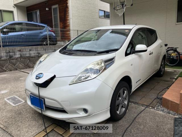 Nissan LEAF 2015-07 7962339-1