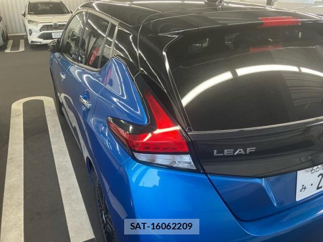 Nissan LEAF 2022-06 7979700-1