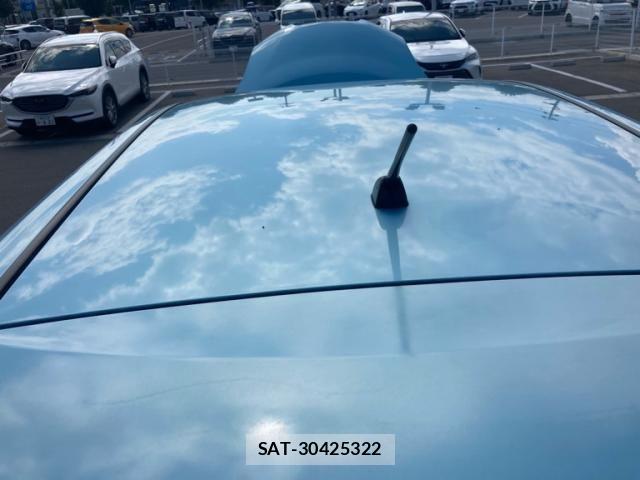 Nissan LEAF 2016-11 7979704-15