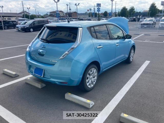 Nissan LEAF 2016-11 7979704-1