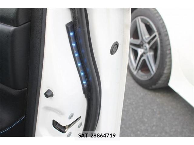 Nissan LEAF 2019-01 7979703-18