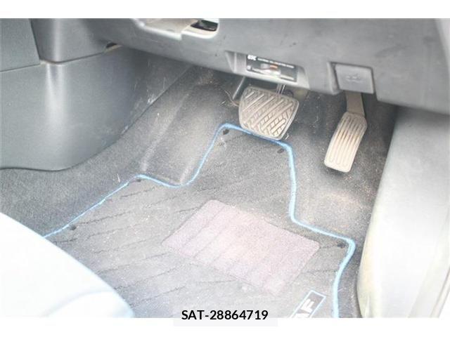 Nissan LEAF 2019-01 7979703-19