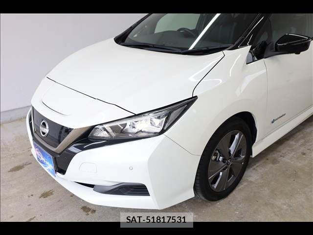 Nissan LEAF 2022-01 7979702-12
