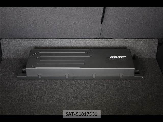 Nissan LEAF 2022-01 7979702-3