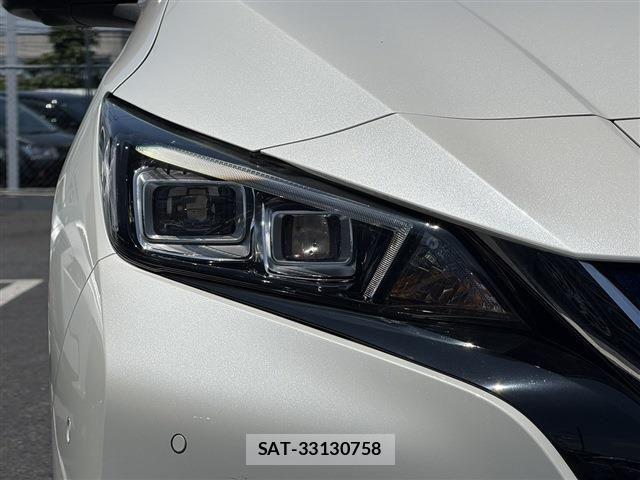 Nissan LEAF 2019-06 7979699-11