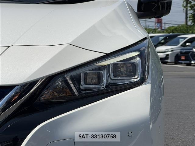 Nissan LEAF 2019-06 7979699-13