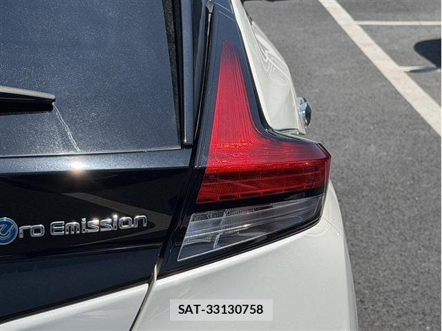 Nissan LEAF 2019-06 7979699-14