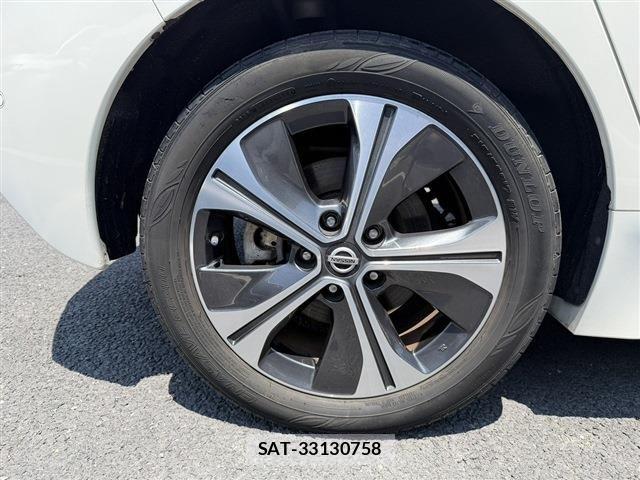 Nissan LEAF 2019-06 7979699-19