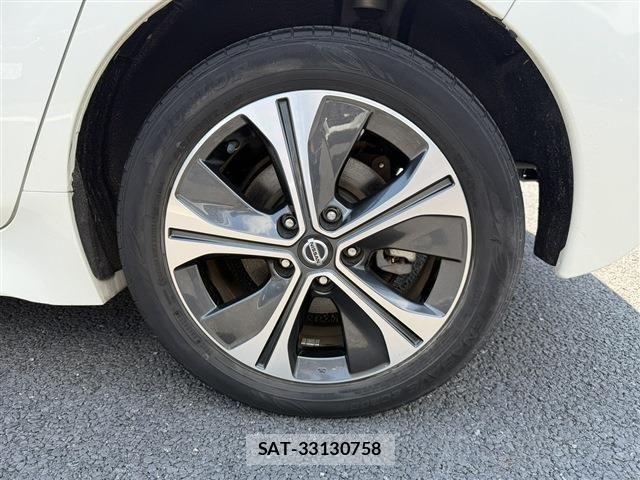 Nissan LEAF 2019-06 7979699-20