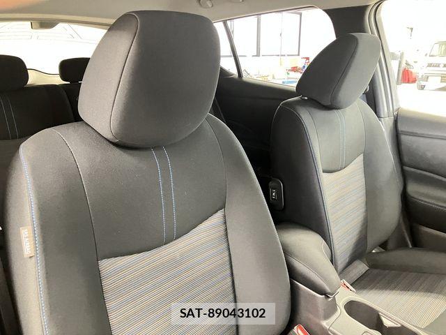 Nissan LEAF 2022-07 8036333-15