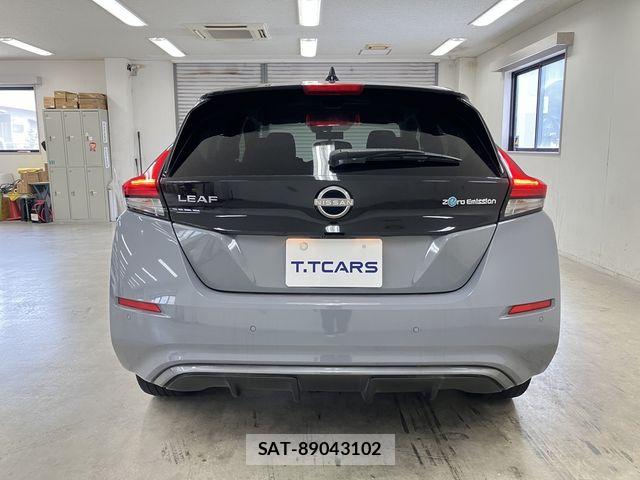 Nissan LEAF 2022-07 8036333-23