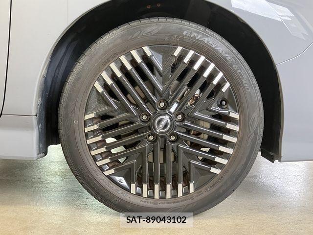 Nissan LEAF 2022-07 8036333-26