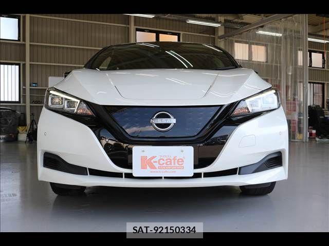 Nissan LEAF 2022-02 8036324-13
