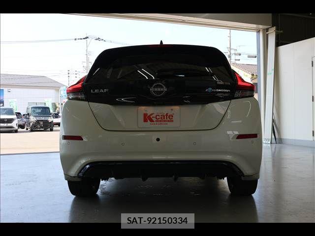Nissan LEAF 2022-02 8036324-17