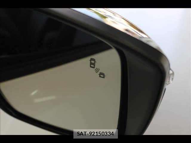 Nissan LEAF 2022-02 8036324-23