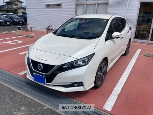 Nissan LEAF 2017-12 8036338-0