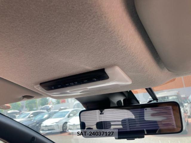 Nissan LEAF 2017-12 8036338-17