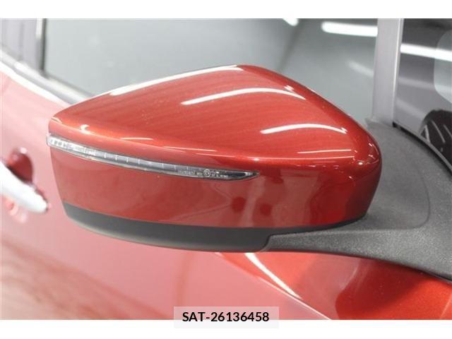 Nissan LEAF 2018-09 8036337-9