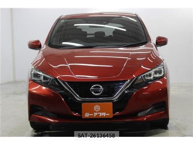 Nissan LEAF 2018-09 8036337-1