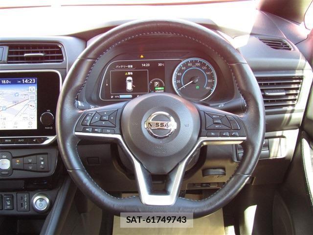 Nissan LEAF 2021-02 8036334-10