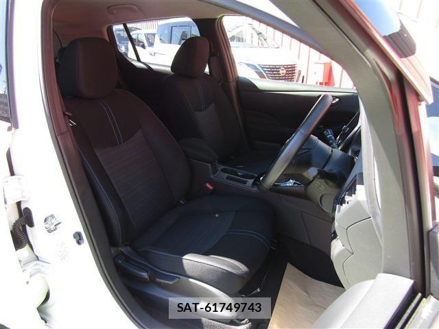Nissan LEAF 2021-02 8036334-24
