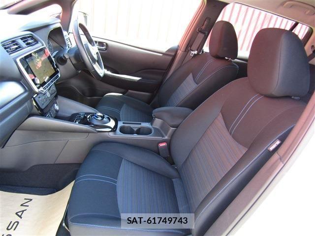 Nissan LEAF 2021-02 8036334-26