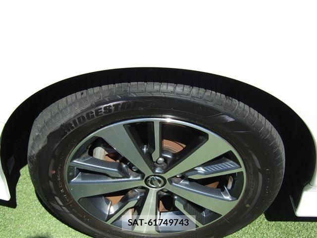 Nissan LEAF 2021-02 8036334-8