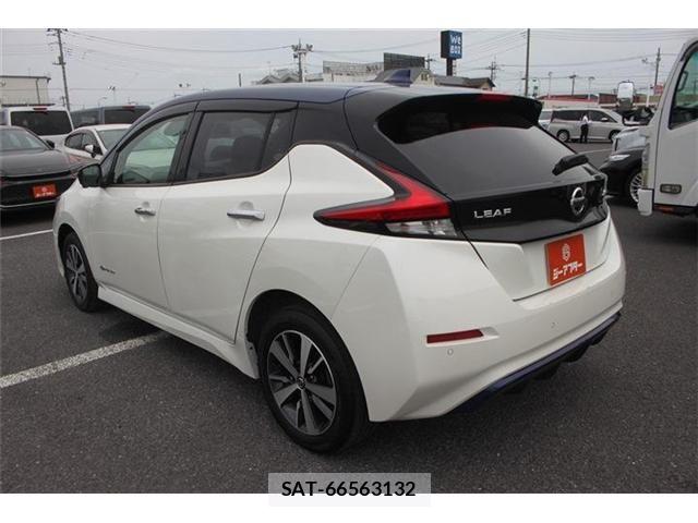 Nissan LEAF 2021-04 8036321-10