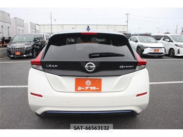 Nissan LEAF 2021-04 8036321-11