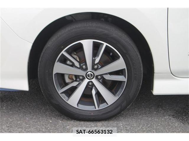 Nissan LEAF 2021-04 8036321-17
