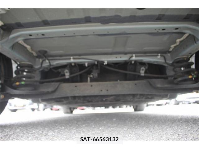 Nissan LEAF 2021-04 8036321-26