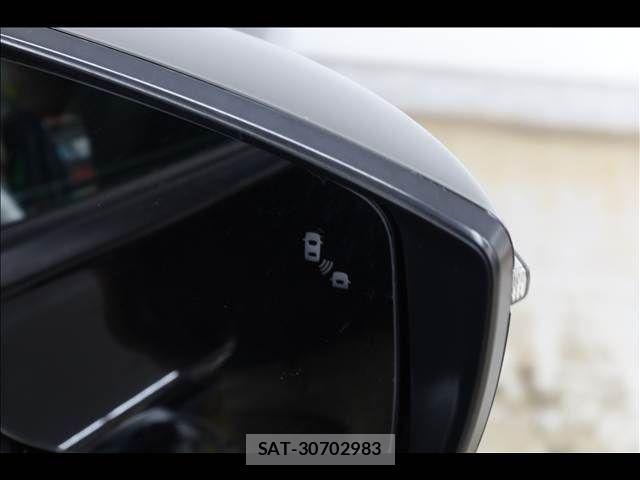 Nissan LEAF 2021-06 8036323-9