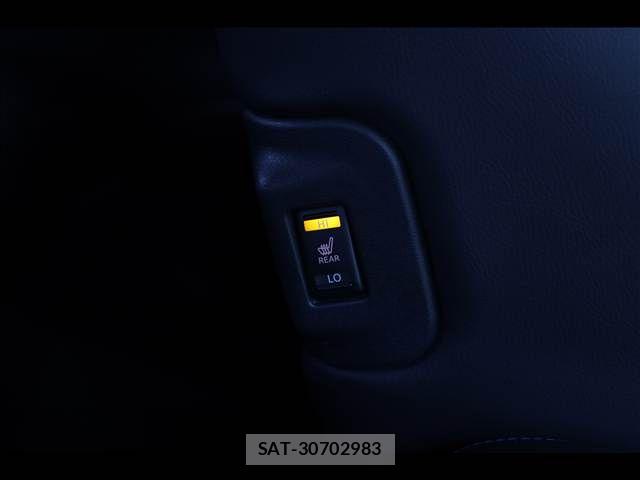 Nissan LEAF 2021-06 8036323-16