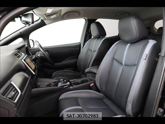 Nissan LEAF 2021-06 8036323-17